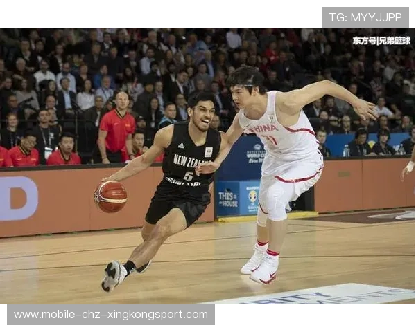 CBA吉林快攻三线推进暴扣直接点燃替补席:无与伦比的激情瞬间 CBA吉林快攻三线推进暴扣直接点燃替补席:无与伦比的激情瞬间